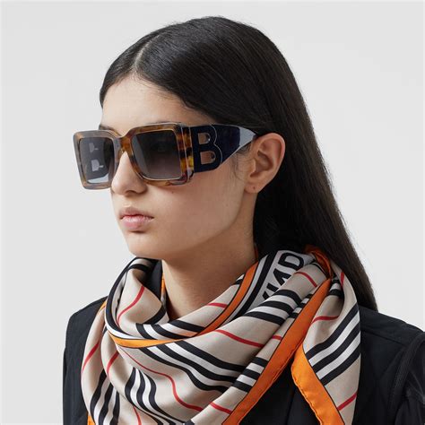 Burberry B Motif Square Sunglasses .